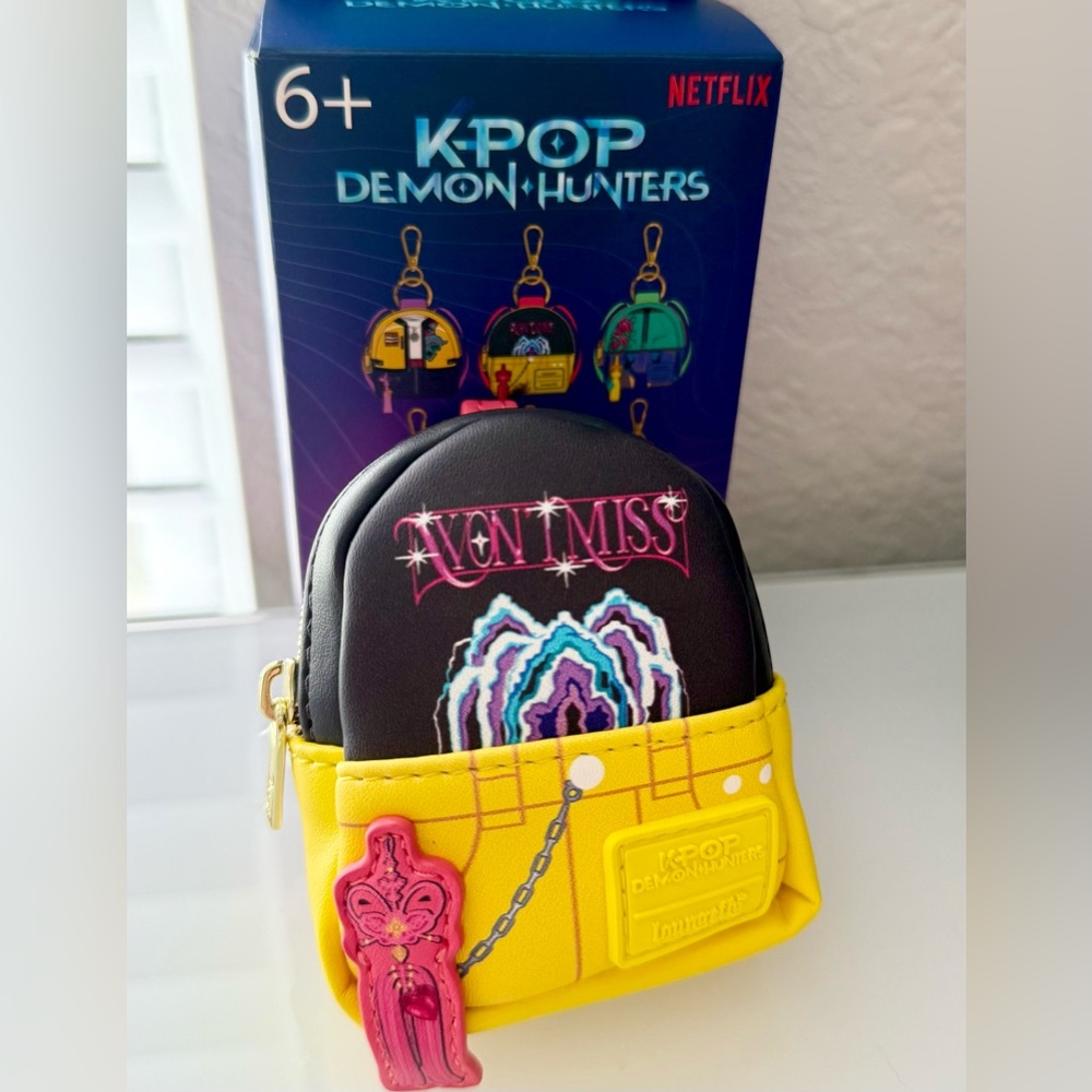 Loungefly KPop Demon Hunters Cosplay Mystery Mini Backpack Keychain Charm - MIRA